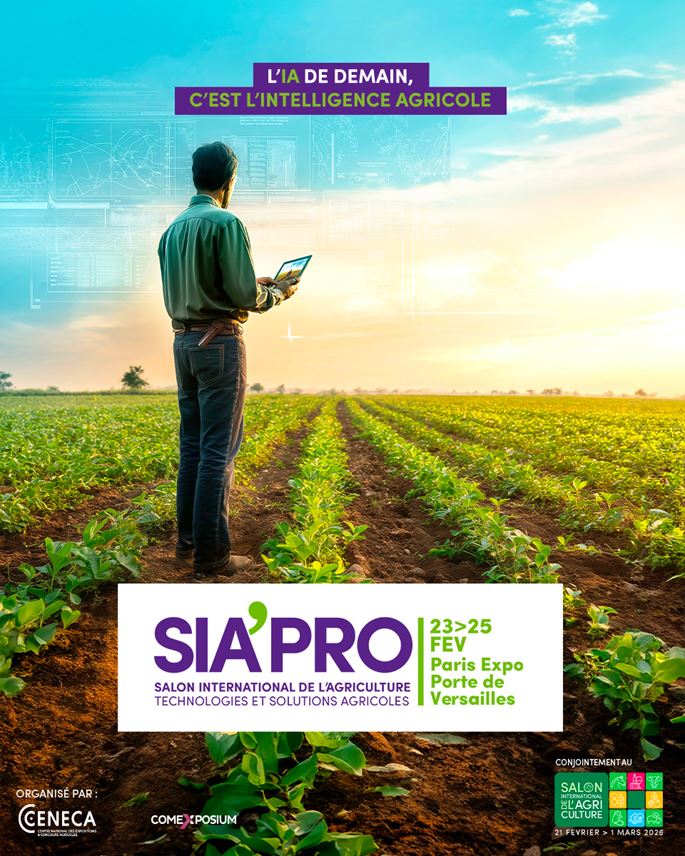 SIA'PRO 2025 key visual, Agricultural Technologies and Solutions exhibition, taking place from February 23 to 25, 2026, at Paris Expo Porte de Versailles, montrant un homme observant un champ cultivé à l’aide d’une tablette numérique, illustrant l’intelligence artificielle au service de l’agriculture.